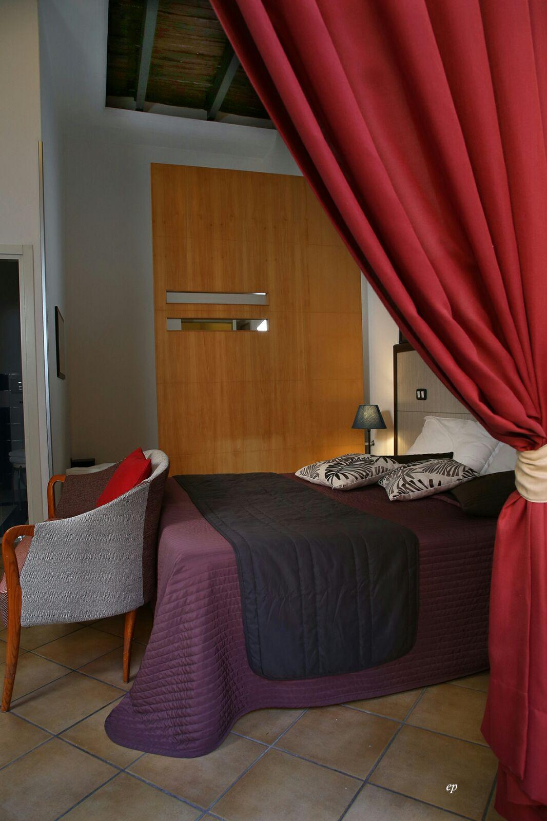 Caravaggio Hotel Неаполь Екстер'єр фото